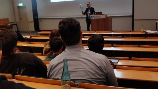 Highlight talk by Christian Ospelkaus (PTB)