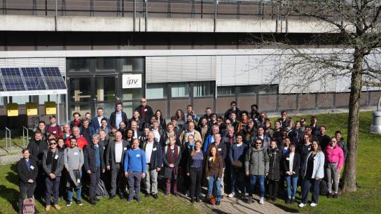 Group Photo of the QSolid Consortium